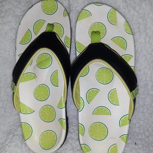 NWOT SPENCO WOMENS 8 D "YUMI FRUITOPIA" LIMES, WHITE/BLACK/GREEN THONG SANDALS
